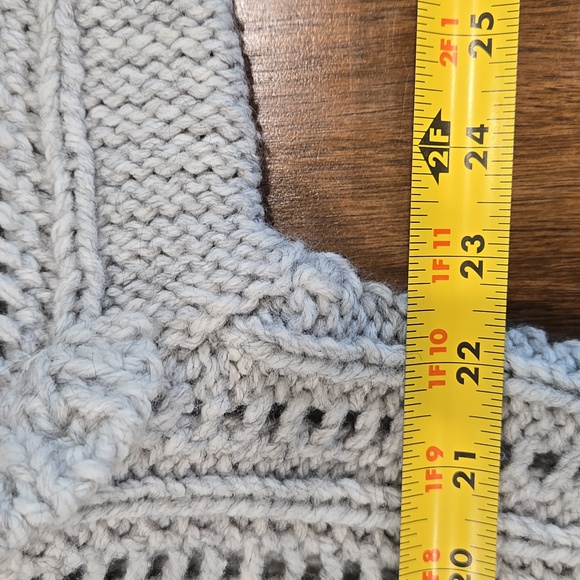 Zara Gray Embroidered Oversized Sweater - Picture 7 of 15